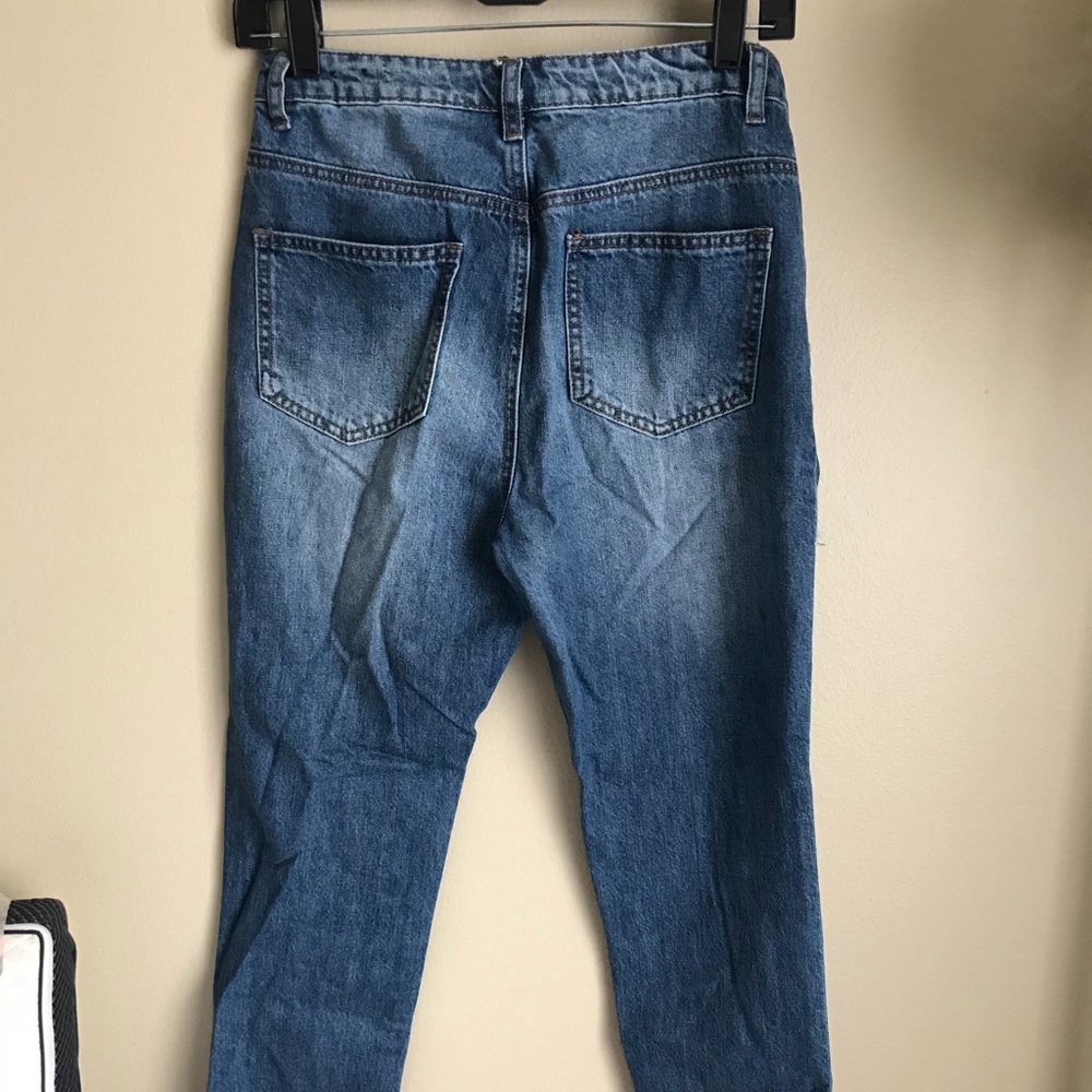 Missguided Blue Riot High Rise Ripped Jeans - Picture 3 of 3